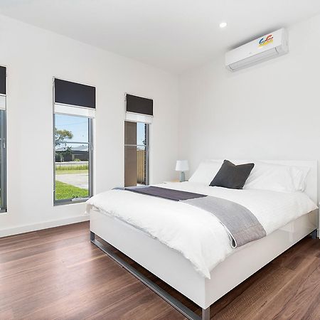 Rosewater Townhouses Dromana Εξωτερικό φωτογραφία